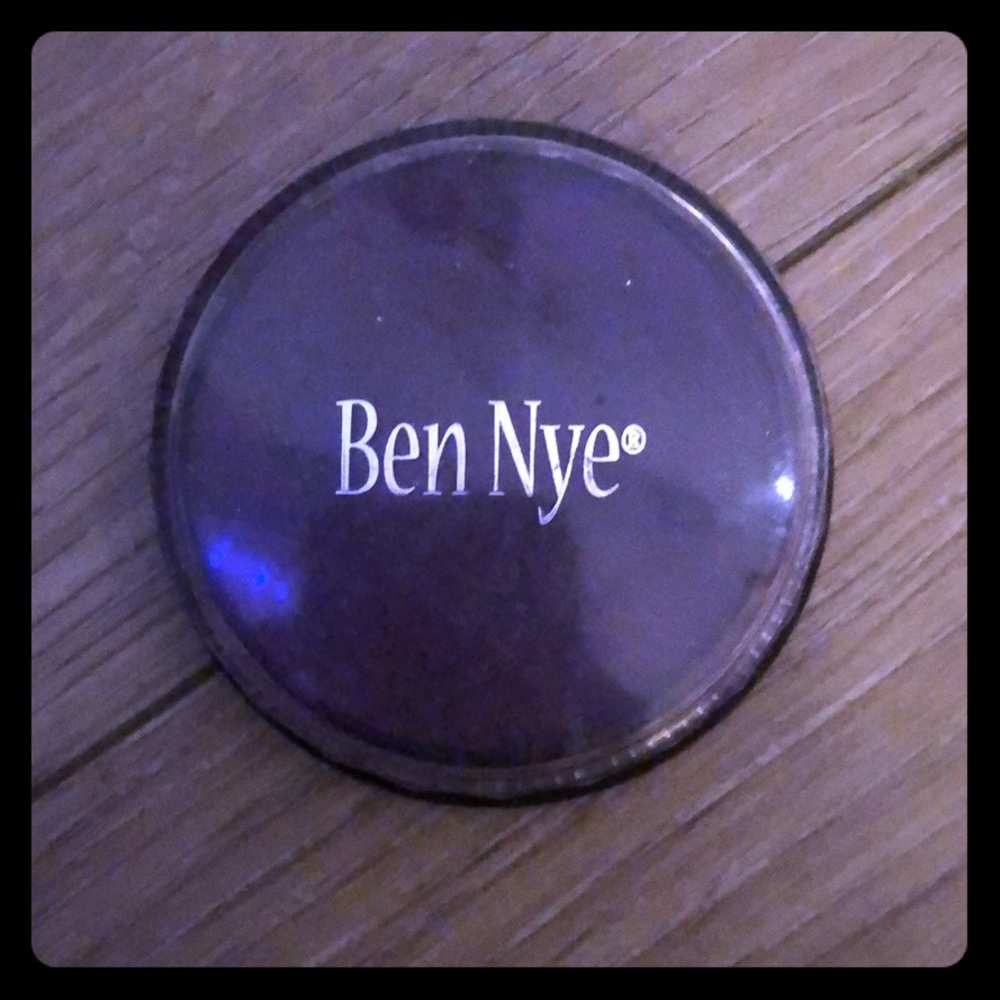Never used NWT eye shadow bundle collection - Picture 4 of 8